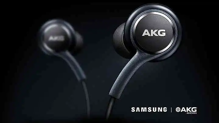 earphones
