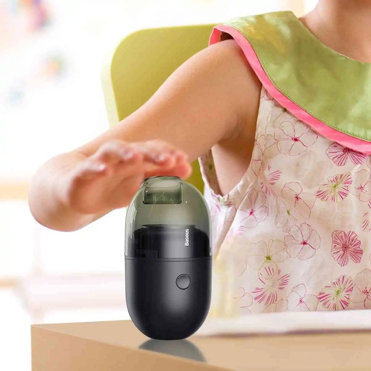 Desktop Vacuum cleaner