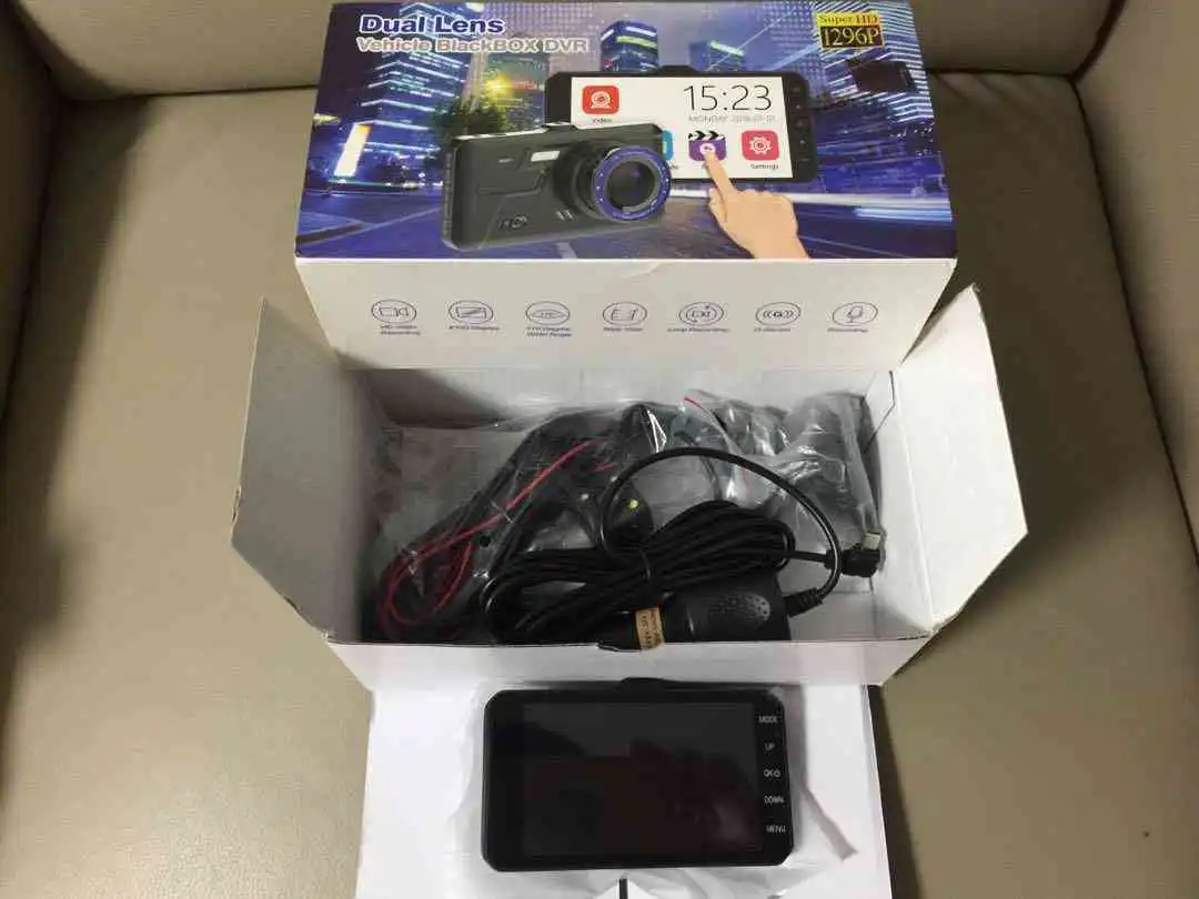 dual lens vehicle blackbox dvr  aef progressive