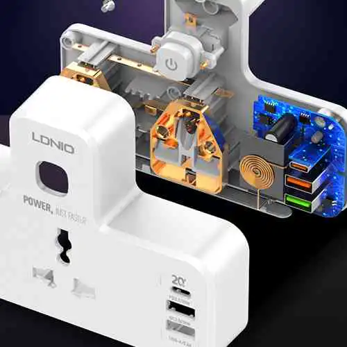 LDNIO Power Socket 2 Port with 2 USB and 1 USB-C PD & QC3.0 @ido.lk