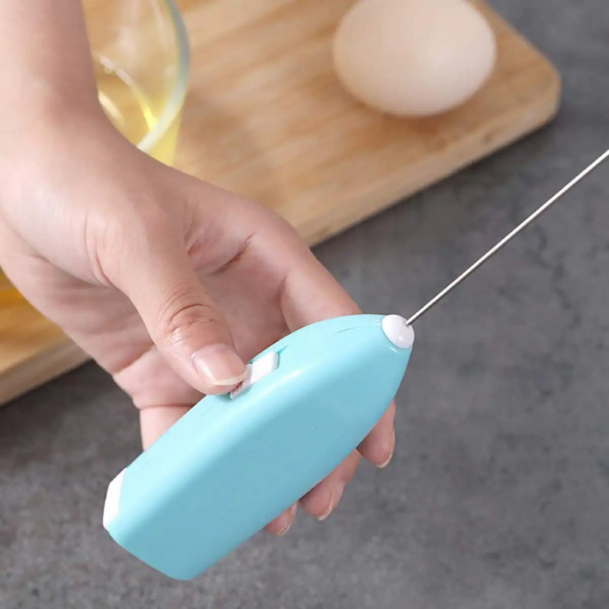 Mini Egg Beater Milk Frother: Buy Handheld mini Battery Operated Whisk Best Price in Sri Lanka | ido.lk