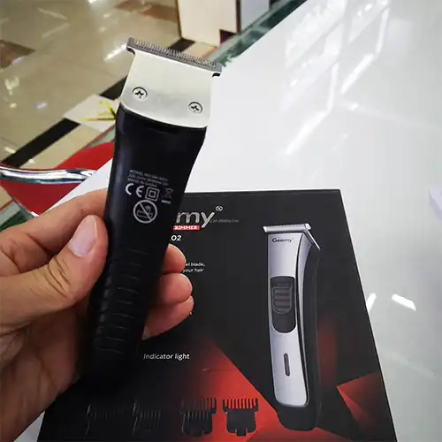 Professional Rechargeable Trimmer GEEMY GM 6202 Sri Lanka @ ido.lk