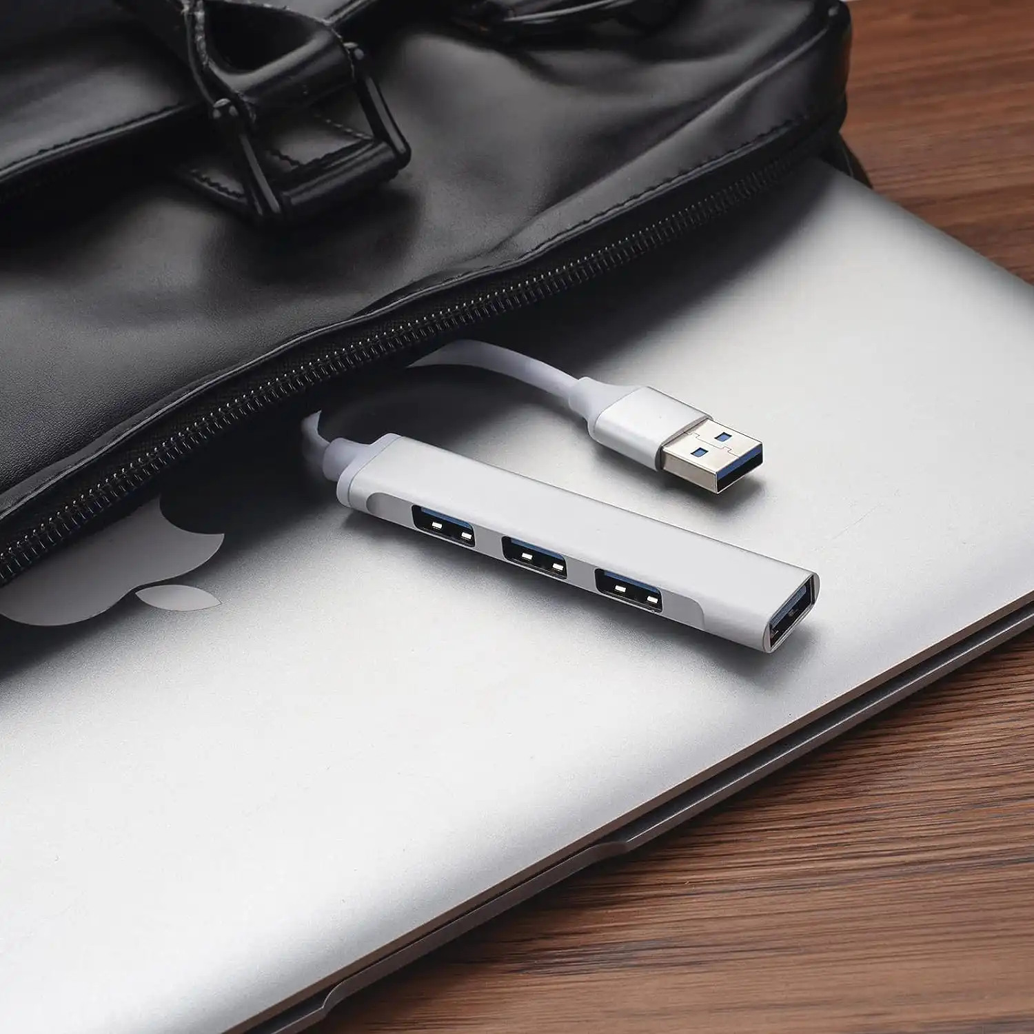 4 Port USB 3.0 Hub Slim Portable USB Hub Extensions: Buy 4 Port USB 3.0 Hub Slim Portable USB Hub Extensions in Sri Lanka | ido.lk