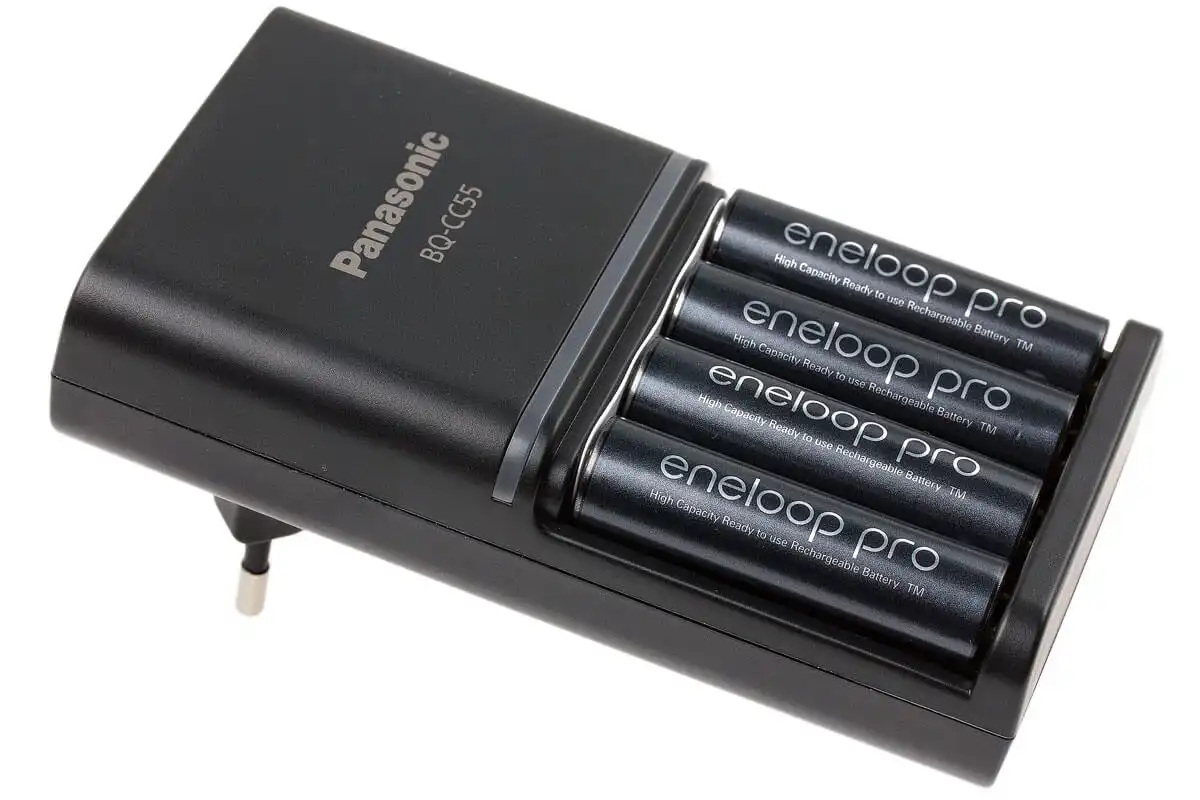Panasonic Eneloop Pro Charger with 4 Rechargeable Batteries BQ-CC55: Panasonic Eneloop Pro Charger Best Price in Sri Lanka | ido.lk