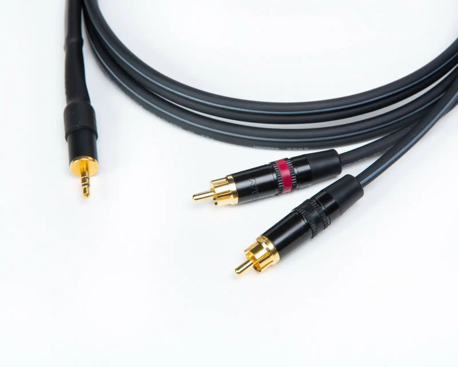2 RCA to 3.5mm Stereo Audio Cable Premium Quality 1M in Sri Lanka | ido.lk