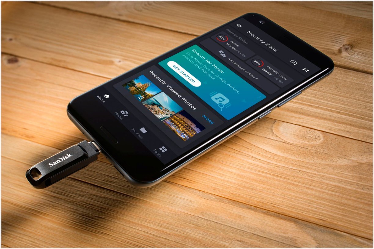 Zoom in on Alt View 20. SanDisk - Ultra Dual Drive Go 128GB USB Type-A/USB Type-C Flash Drive - Black.
